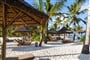 Zanzibar - to jsou kokosové palmy a bílé pláže