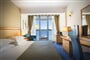 03_Aminess_Grand_Azur_Hotel_Rooms_double_room_superior_sea_side__(3)
