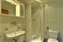 llJ Astoria bathroom 003