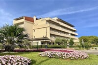 Hotel Old River