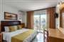 mediterraneo-hotel-junior-suite-family-room-jsmainbedroom