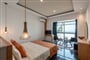 mediterraneo-hotel-executive-suite-bedroom-3