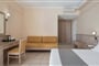 family-open-plan-magda-hotel-2