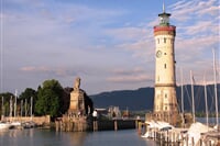 Květinový ostrov Mainau, nejstarší zubačka na Rigi, perly Bodamského jezera
