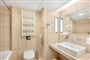151 Park Inn Sarvar 26 standard rod APT 2.2 koupelna 047 068