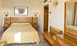 grand hotel flora