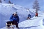 Lyžování ve Švýcarsku - Saas - sledging