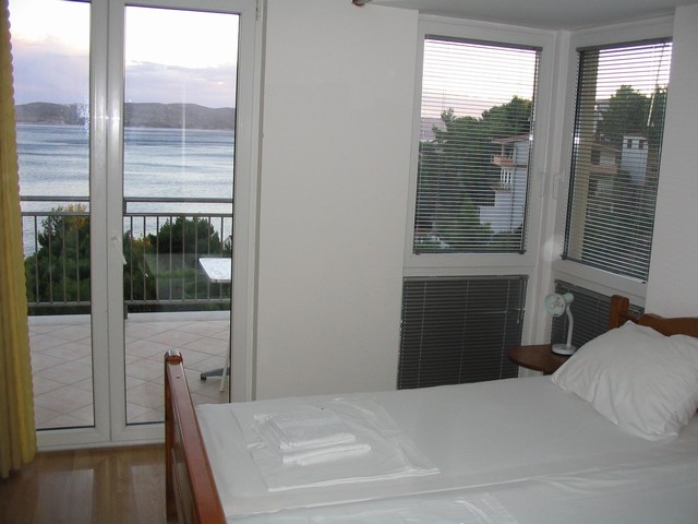 chorvatsko-brela-hotel-luka0009