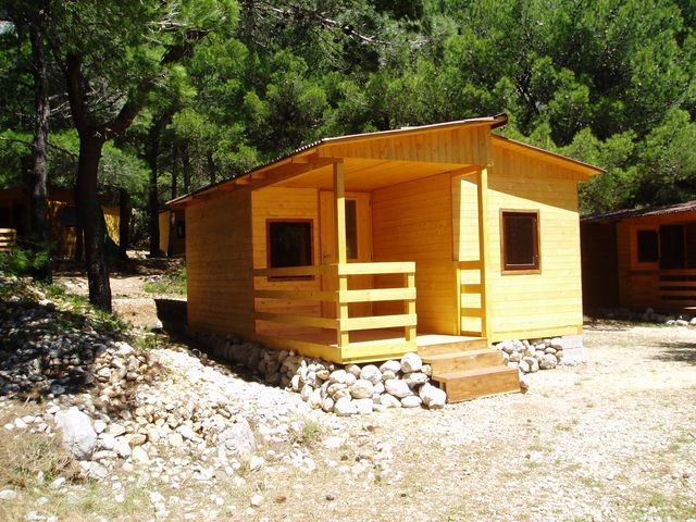 chorvatsko-živogošče-chatky0002