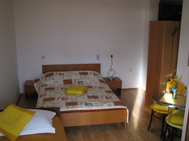 chorvatsko-tučepi-apartmány0015
