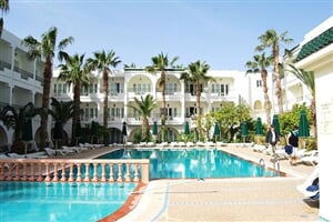 hotel Emira letecky se snídaní