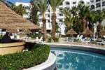 hotel MARHABA BEACH - bazén, hlavní budova