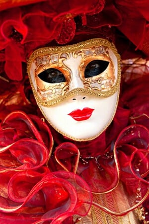 Benátky karneval 2012 - Rej masek v pohádkovém městě na laguně a nevšední romantika karnevalu