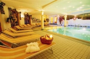 Alpy - lyžování a wellness - lux hotel Kärtnerhof vedle sjezdovky -  skipas v ceně / č.6144