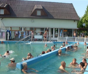 NEZIDERSKÉ JEZERO A PAMÁTKY BURGENLANDU NA KOLE