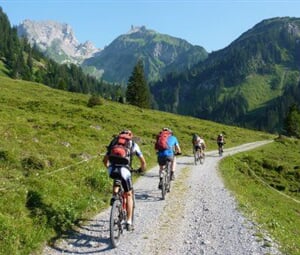 ZE SILVRETTY ÚDOLÍM MONTAFONU K BODAMSKÉMU JEZERU
