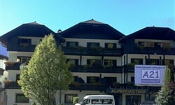 Lyžování v Rakousku Dachstein West 45