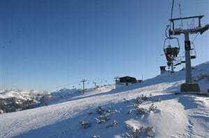 Alpy - Kaiserwinkl - levný týden lyžování - penzion - skipas v ceně / č.6254