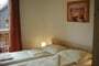 Apartmán - ložnice s příslušenstvím a nočními stolky