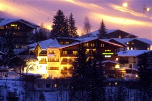 Saalbach-Hinterglemm - Hotel Ellmau ****