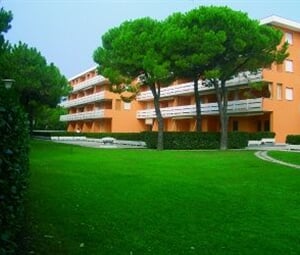Bibione - apartmány Landorra, Atollo, Biloba, Carina