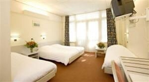 AMSTERDAM - hotel TRIANON** (NA)