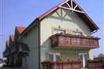 Podhájska - Penziony Quatro II. a III. blízko koupaliště, výhodná cena