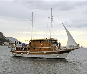 Plavby po Jadranu, trasa III A - bus