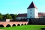 sarvar hrad
