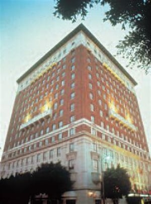 California - Los Angeles - Mayfair Hotel Downtown