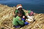 Peru - plovoucí rákosové ostrovy Los Uros na jezeře Titicaca © Foto: Dana Simonová