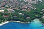ostrov Brač - Supetar - pavilony Vrilo a Vlačica ****