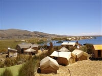 Plovouc� ostrovy Uros
