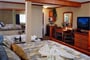 Mount Robson Inn-deluxe room