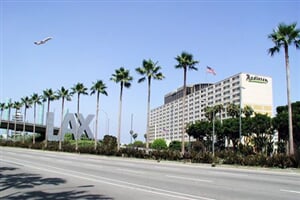California - Los Angeles - Radisson Hotel, airport