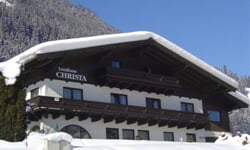 Christa1