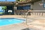Outrigger Kanaloa-bazén s barem