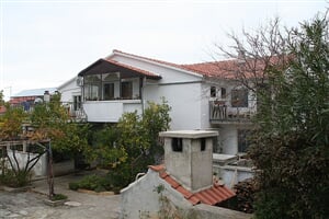 Artatore (ost. Lošinj)- Apartmány v soukromí - no-name