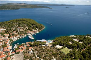 Ostrov Dugi otok - Apartmány v soukromí no-name ***