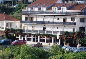 Trpanj - Antunović villa (renovované pokoje) **+