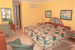 Foto - Kuba - Cayo Coco - Varadero, Hotel Plaza ***, Havana, Hotel Sol Cayo Coco ****, Cayo Coco, Club Kawama Hotel ***, Varadero
