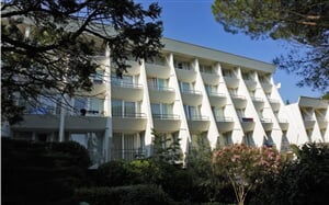 Cres - Kimen hotel (hlavní budova) renovovaná část ***