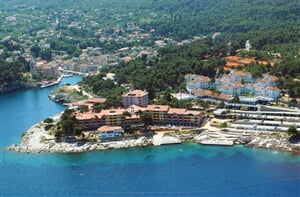 Veli Lošinj - Punta hotel s polopenzí ***