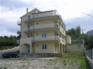 Seget Vranjica (Trogir) - Vranjica apart-villa s polopenzí ***