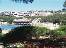 Smaragdová Sardinie - moře i památky