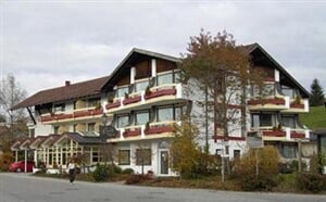 BAVORSKO - 4 dny golfu a poznání v Alpách - FEE ZDARMA / č.8102