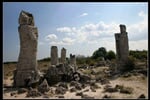 Kameni les nedaleko Varny