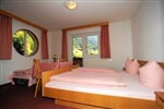 Foto - Pension Tyrol ***