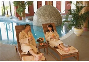 Maďarské termály - hotel Caramell****, wellness s dopravou