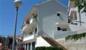Chorvatsko - Makarská riv. - Igrane 4noci - apartmány